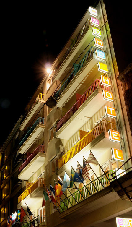 Soho Hotel Atenas Exterior foto